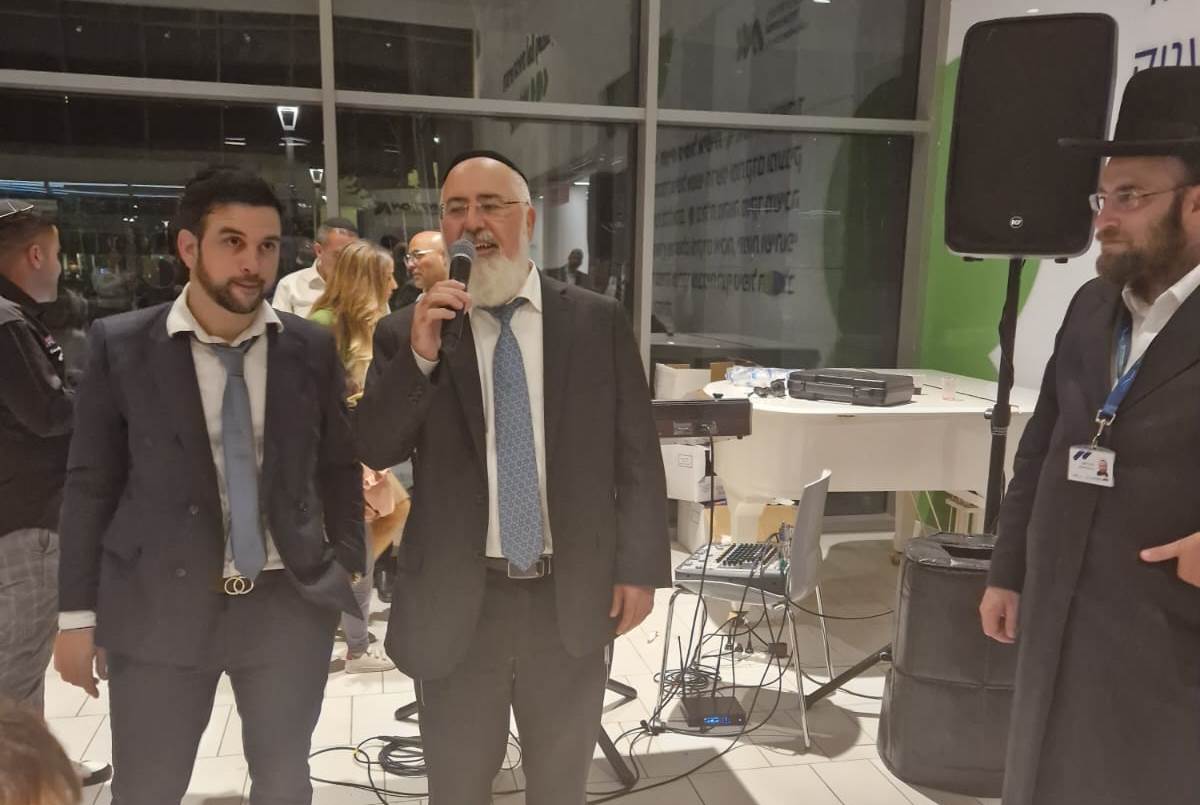 מסיבת חנוכה מרכזית בבית החולים "אסותא":